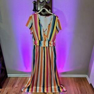 Colorful Maxi V-Neck Sundress with Short Sleeves